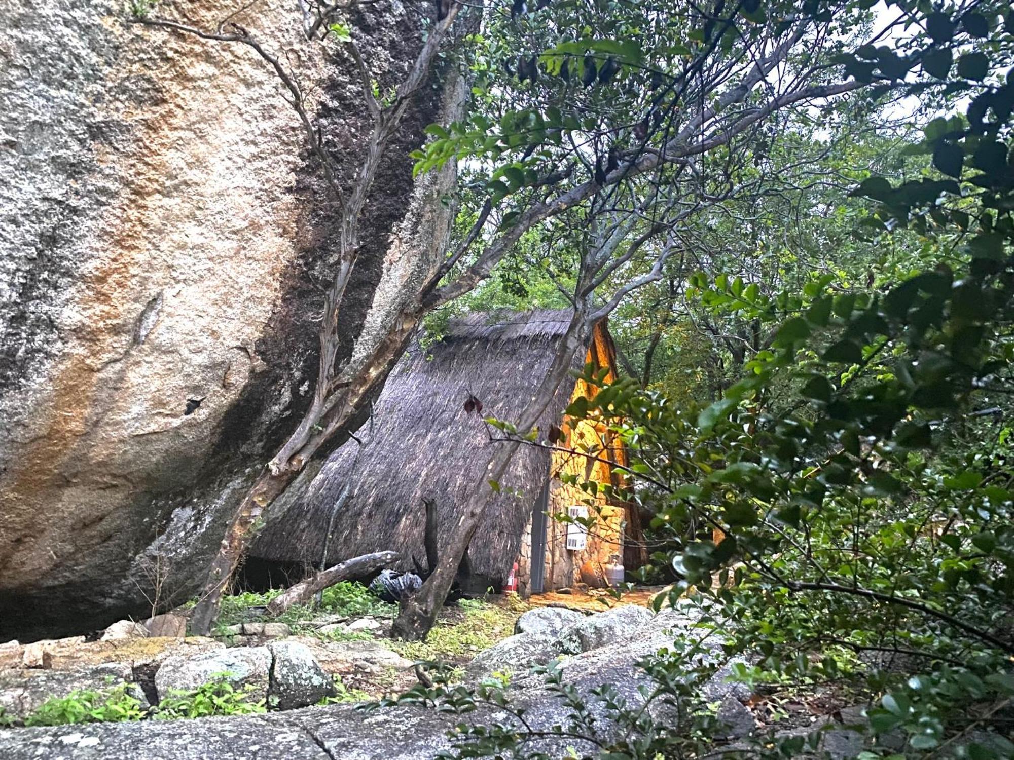 Big Cave Camp Vila Matopos Exterior foto